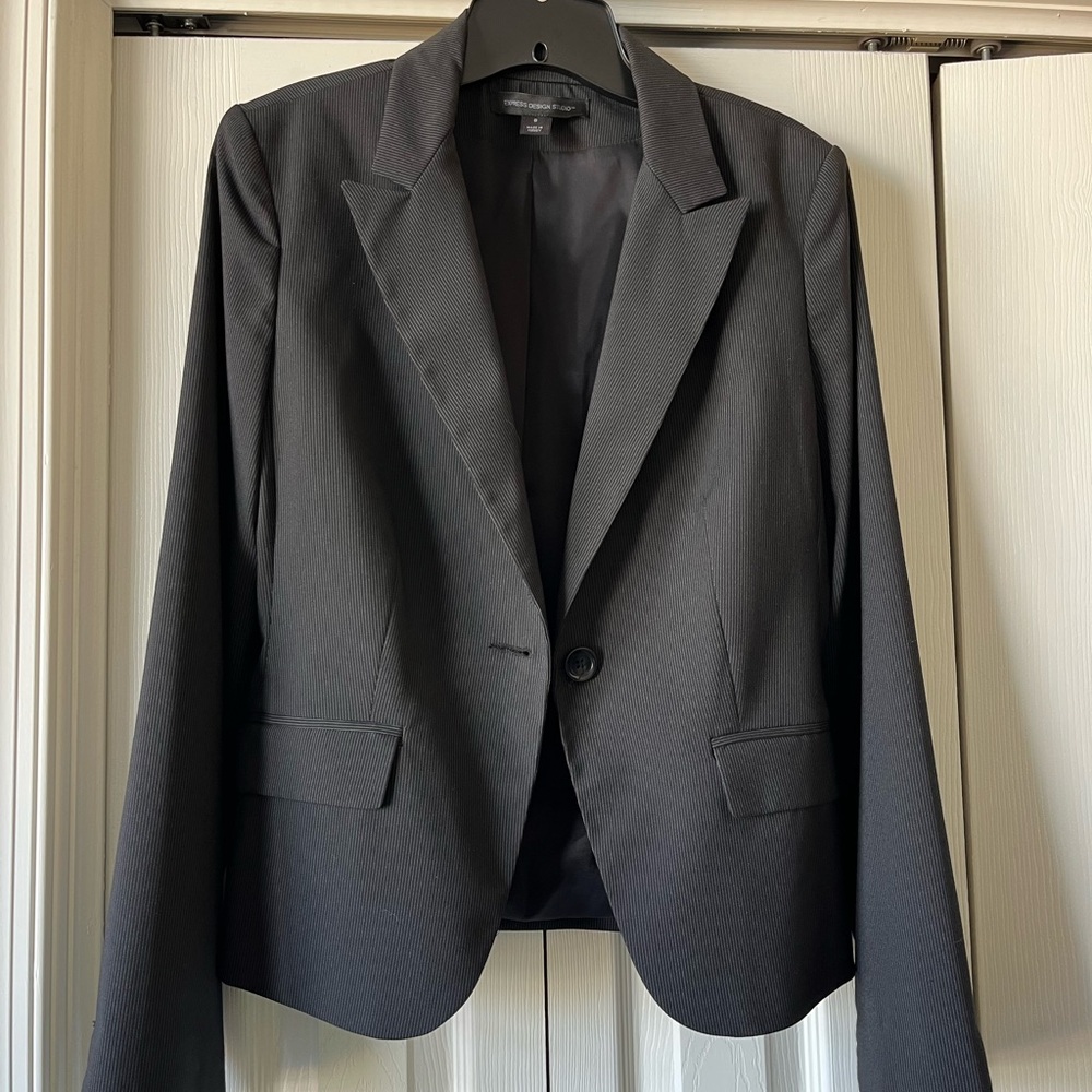 Express suit jacket